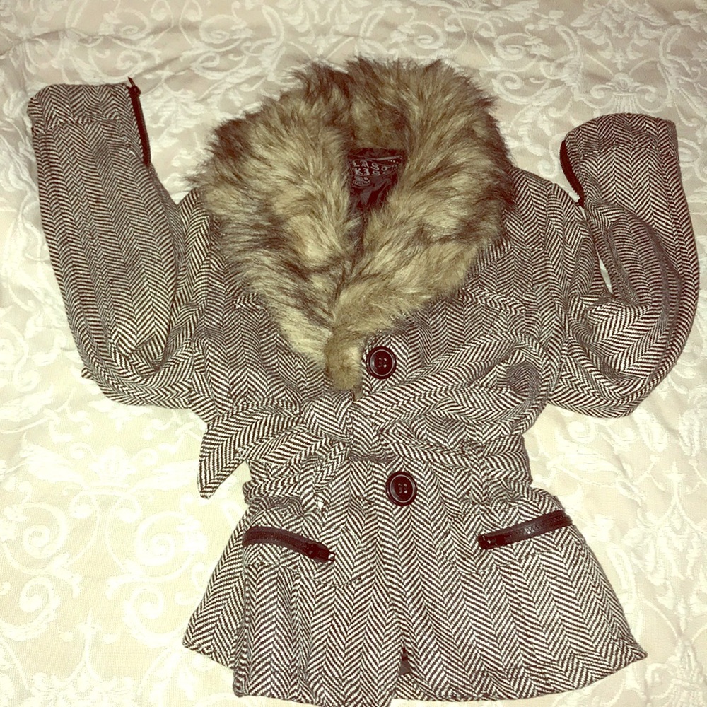 Black and White Long Sleeve Fur Coat